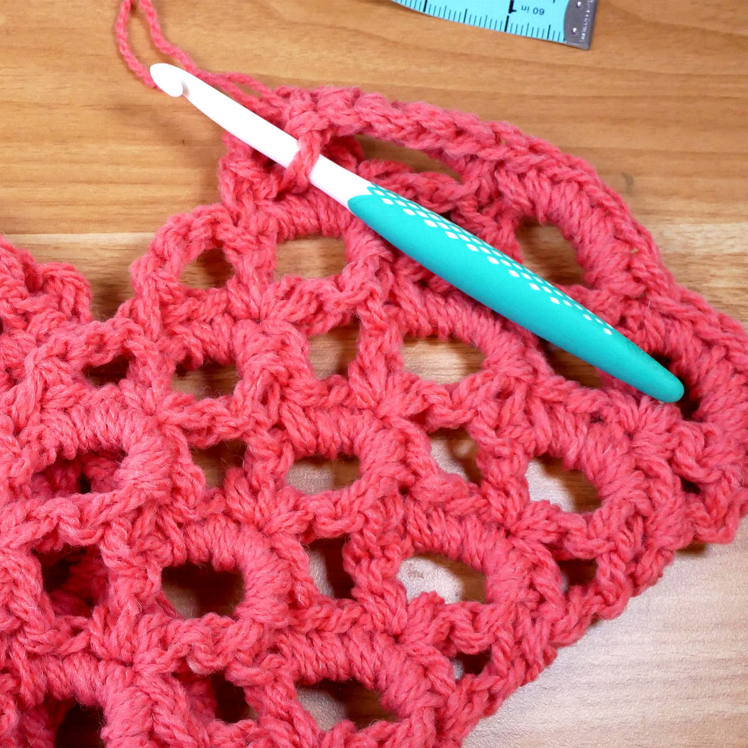 Frühlings Schal im Bogenmuster (Basis 16) – Häkelanleitung (digital)