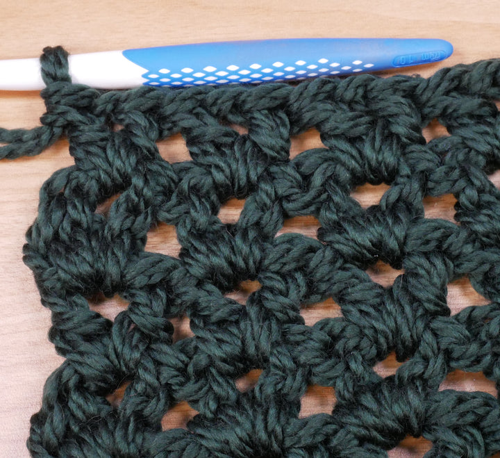 Single Loop im V-Muster mit Twist – Häkelanleitung (digital)